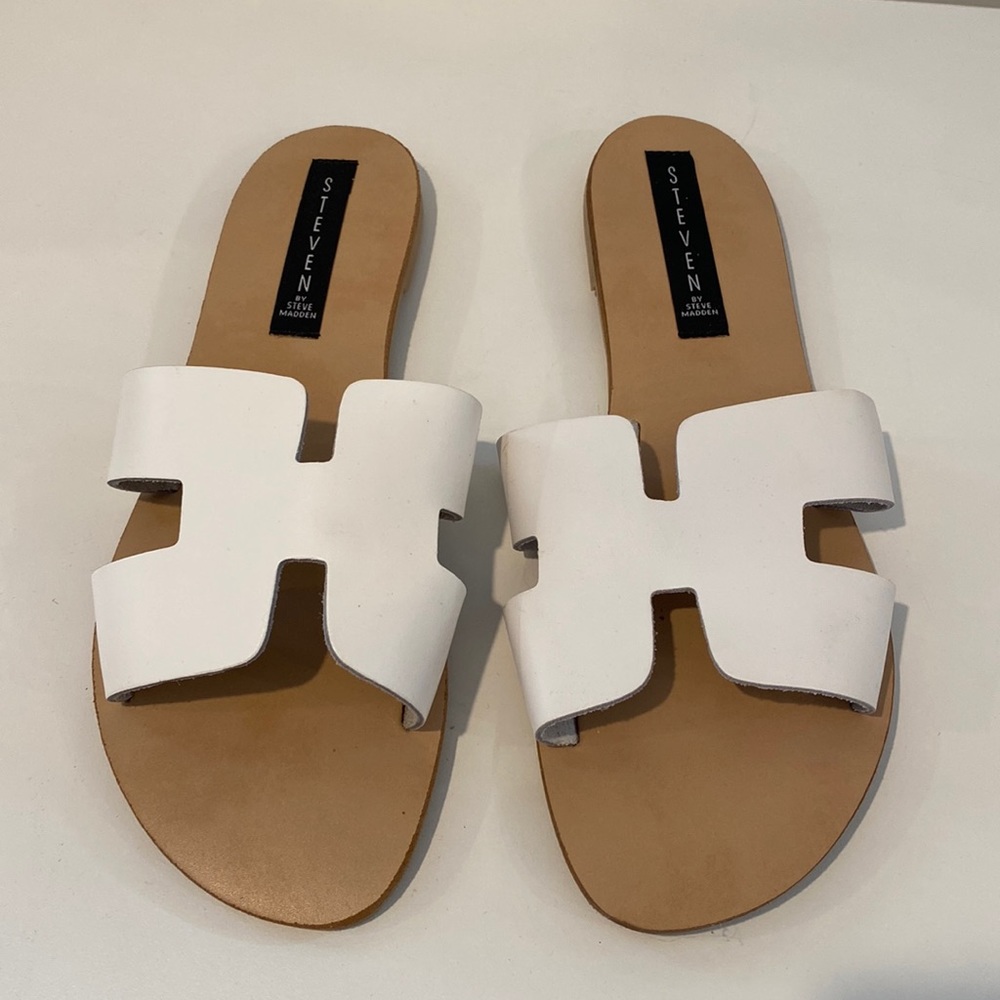 New Steve Madden slide